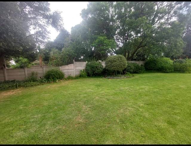 4 BEDROOM HOUSE FOR SALE IN LOUMARINA AH